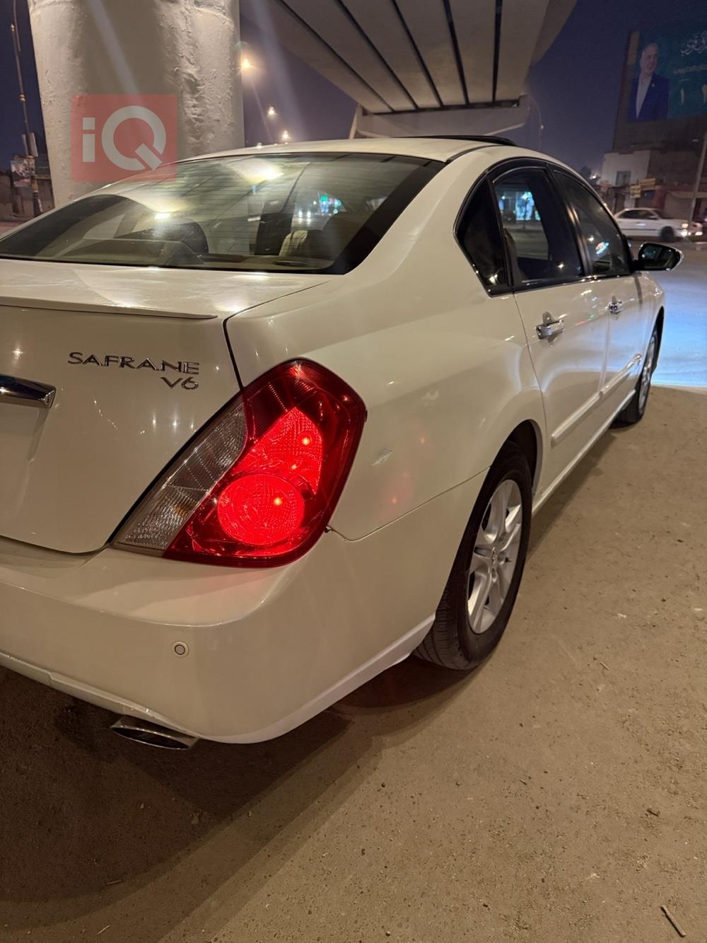 رينو سافران